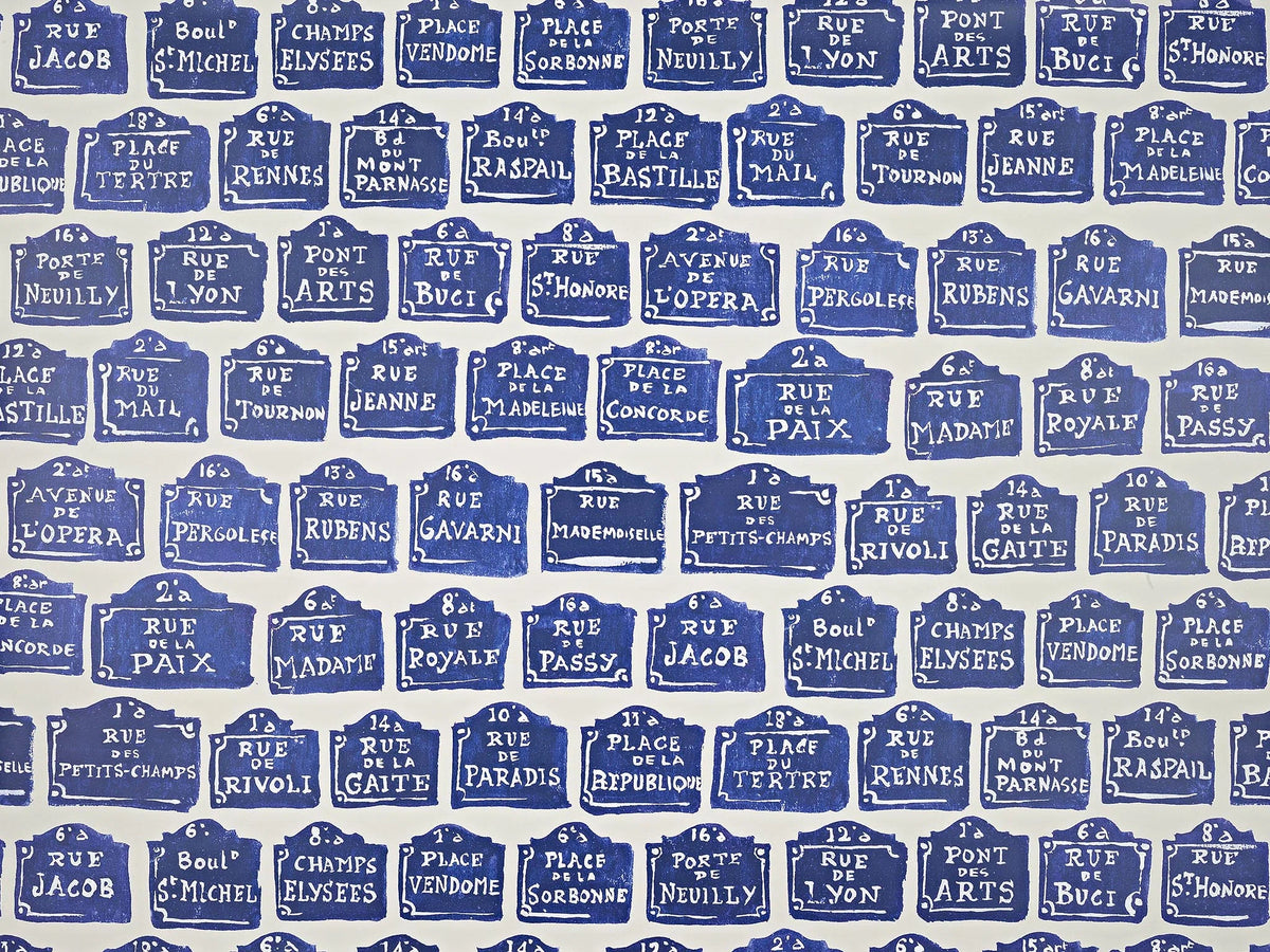 Les rues parisiennes wallpaper in Indigo