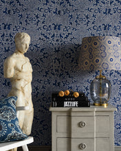 Load image into Gallery viewer, DECO TRELLIS WALLPAPER
