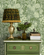 Load image into Gallery viewer, FLOWERY ORNAMENT WALLPAPER