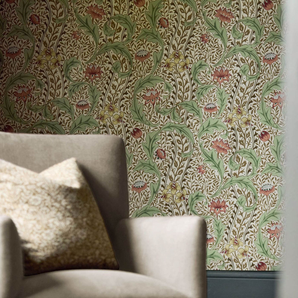 Wild Tulip & Vine in Rose/Linen by Morris & Co.
