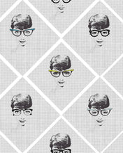 Load image into Gallery viewer, FEMALE ILLUSION WALLPAPER