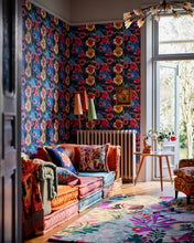 Load image into Gallery viewer, FIORI IN FIORE WALLPAPER