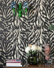 Load image into Gallery viewer, ZEBRATO WALLPAPER