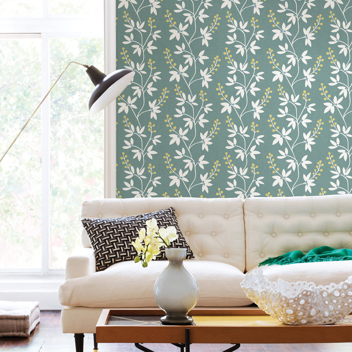 Linnea Elsa Botanical Trail Wallpaper