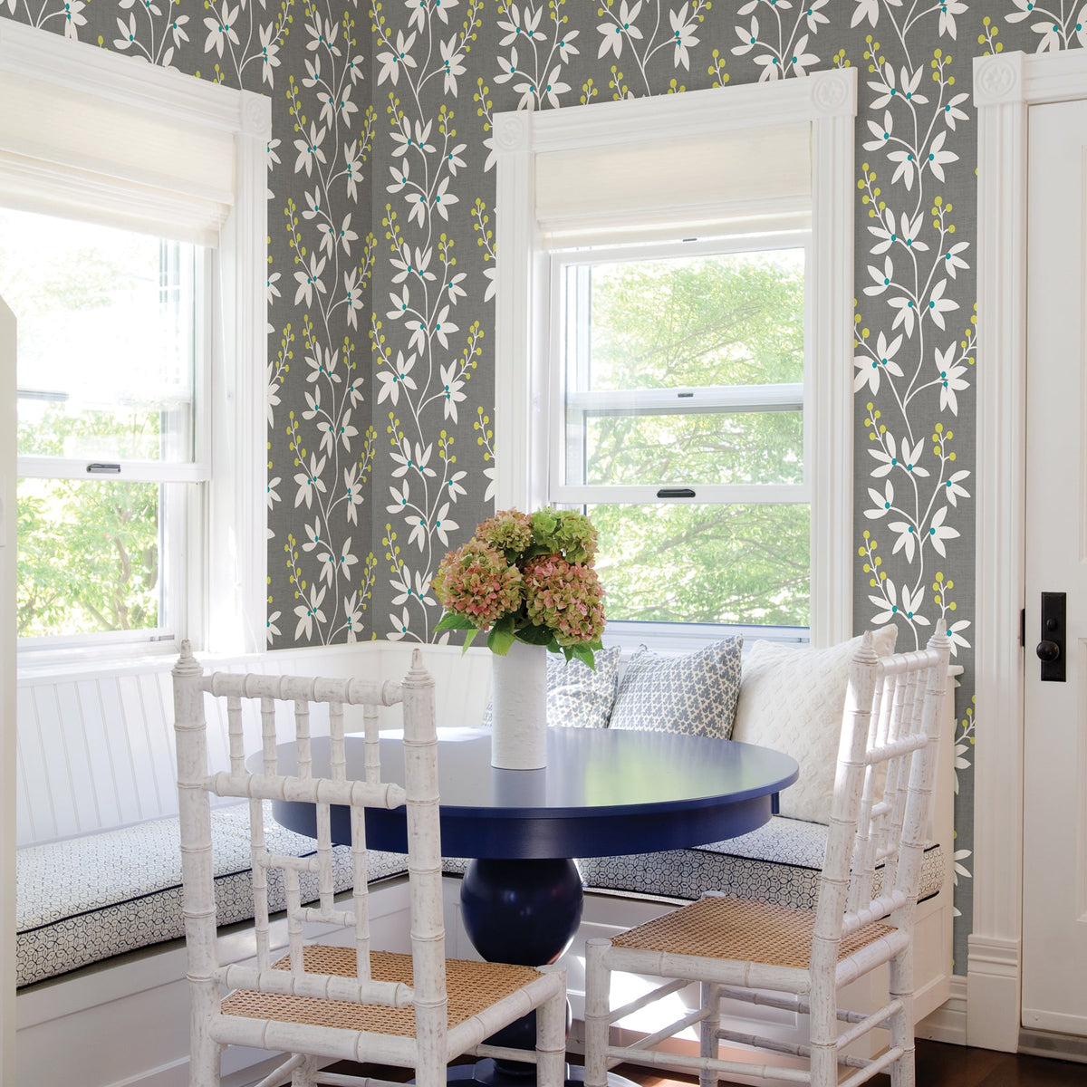 Linnea Elsa Botanical Trail Wallpaper