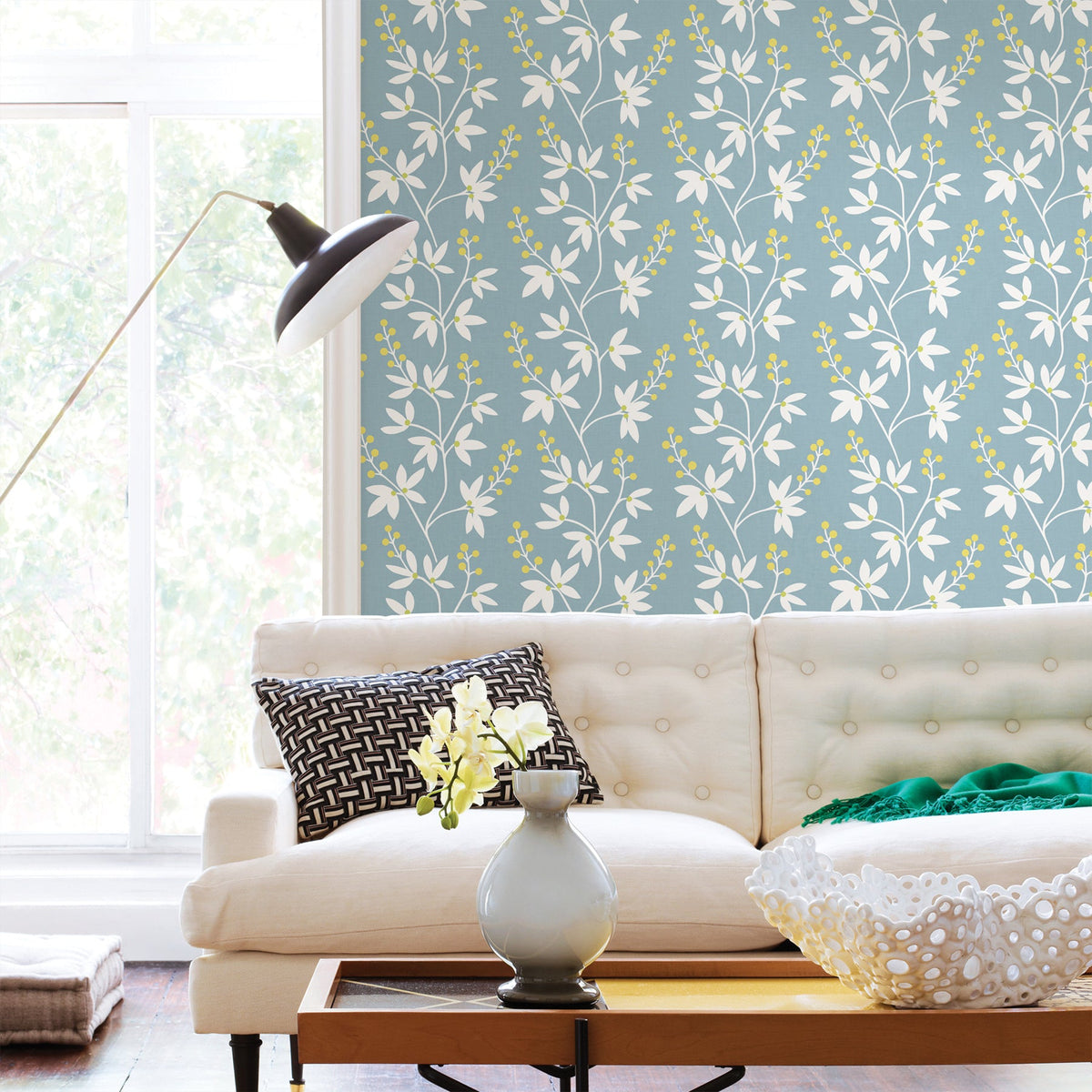 Linnea Elsa Botanical Trail Wallpaper