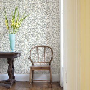 Giverny Miniature Floral Wallpaper
