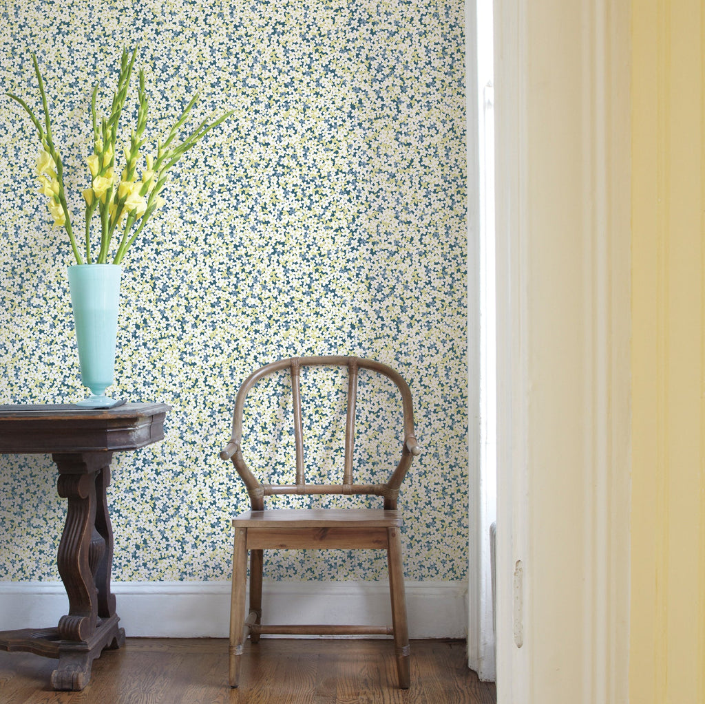 Giverny Miniature Floral Wallpaper