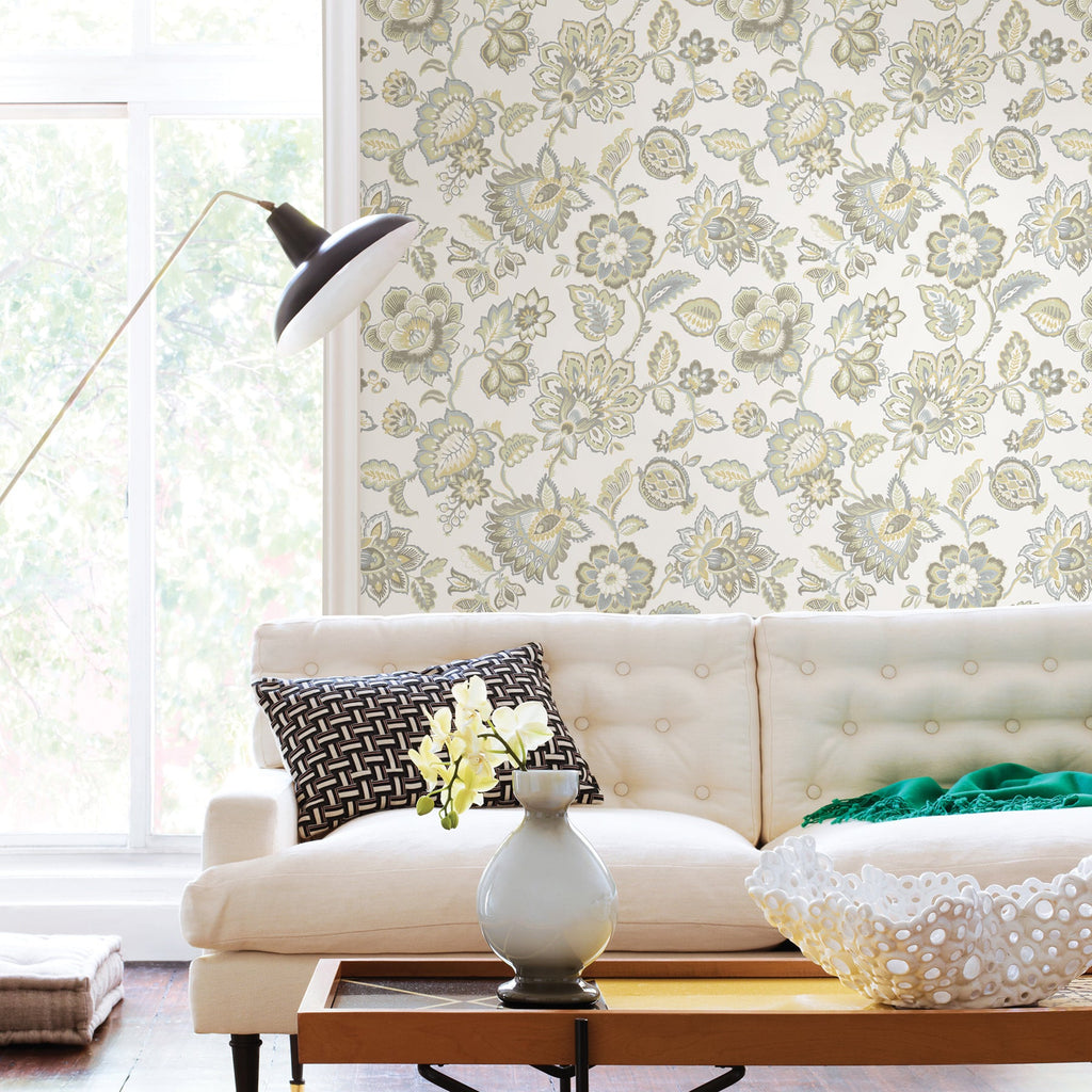 Corona Jacobean Wallpaper
