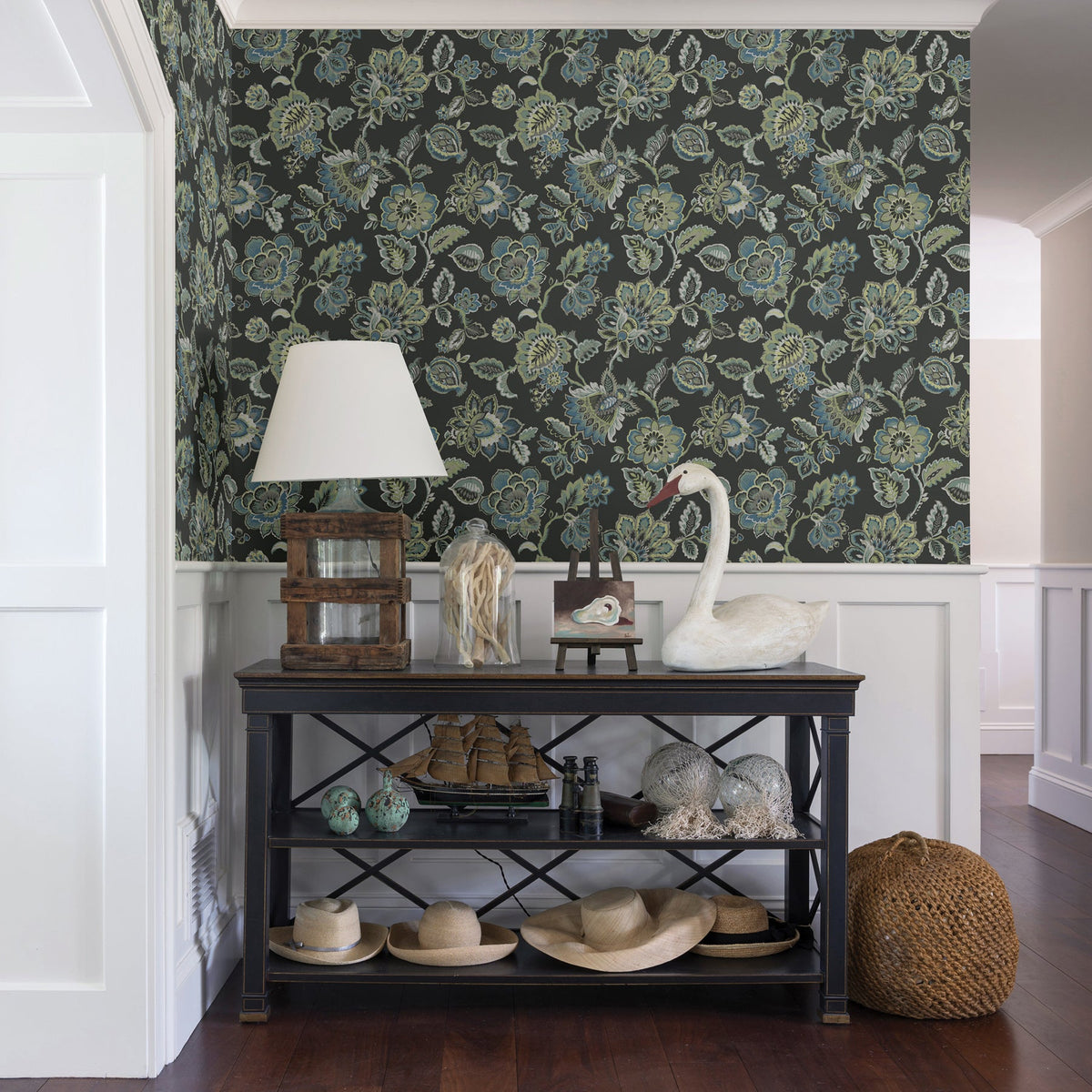 Corona Jacobean Wallpaper