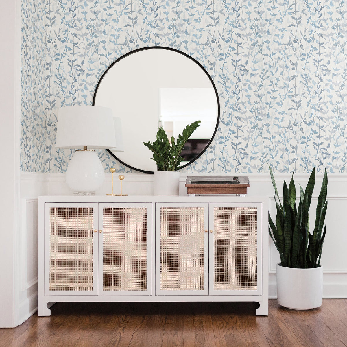 Thea Floral Trail Wallpaper