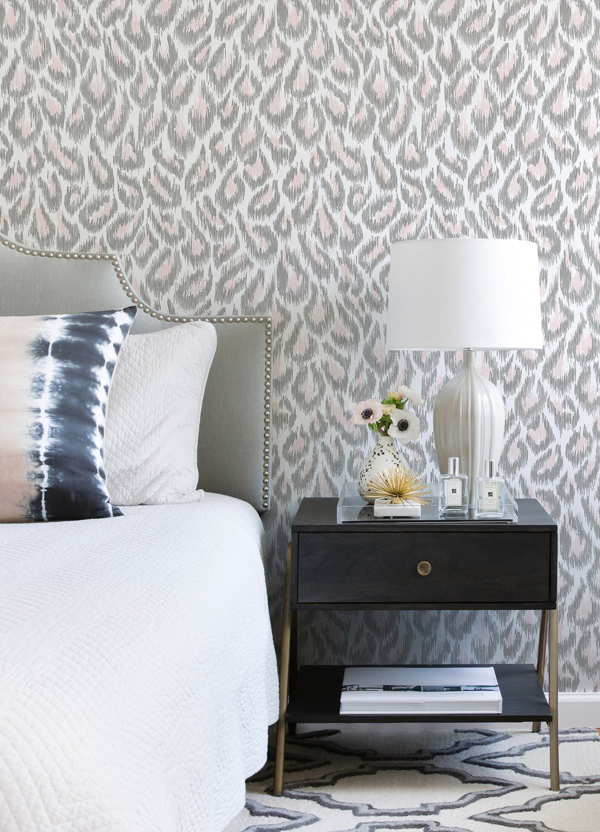 Electra Leopard Spot String Wallpaper