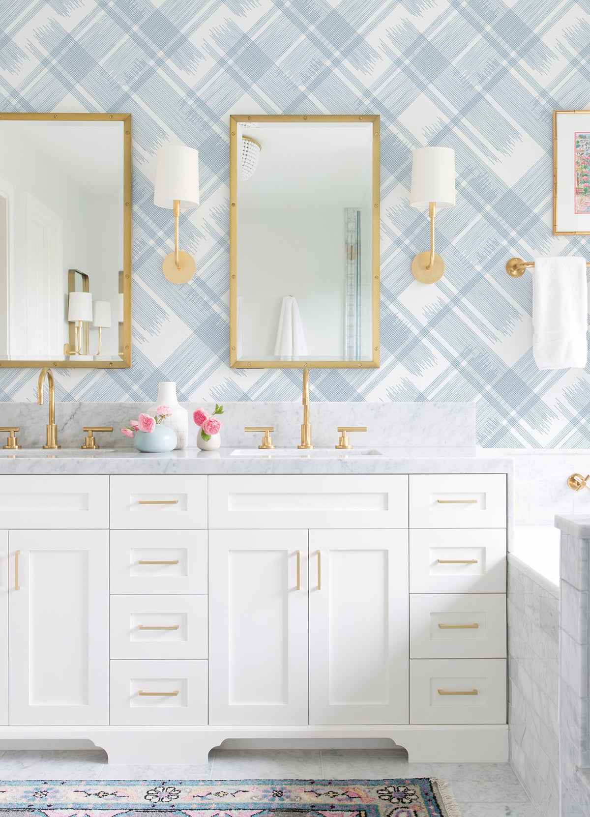 Zag Modern Plaid Wallpaper