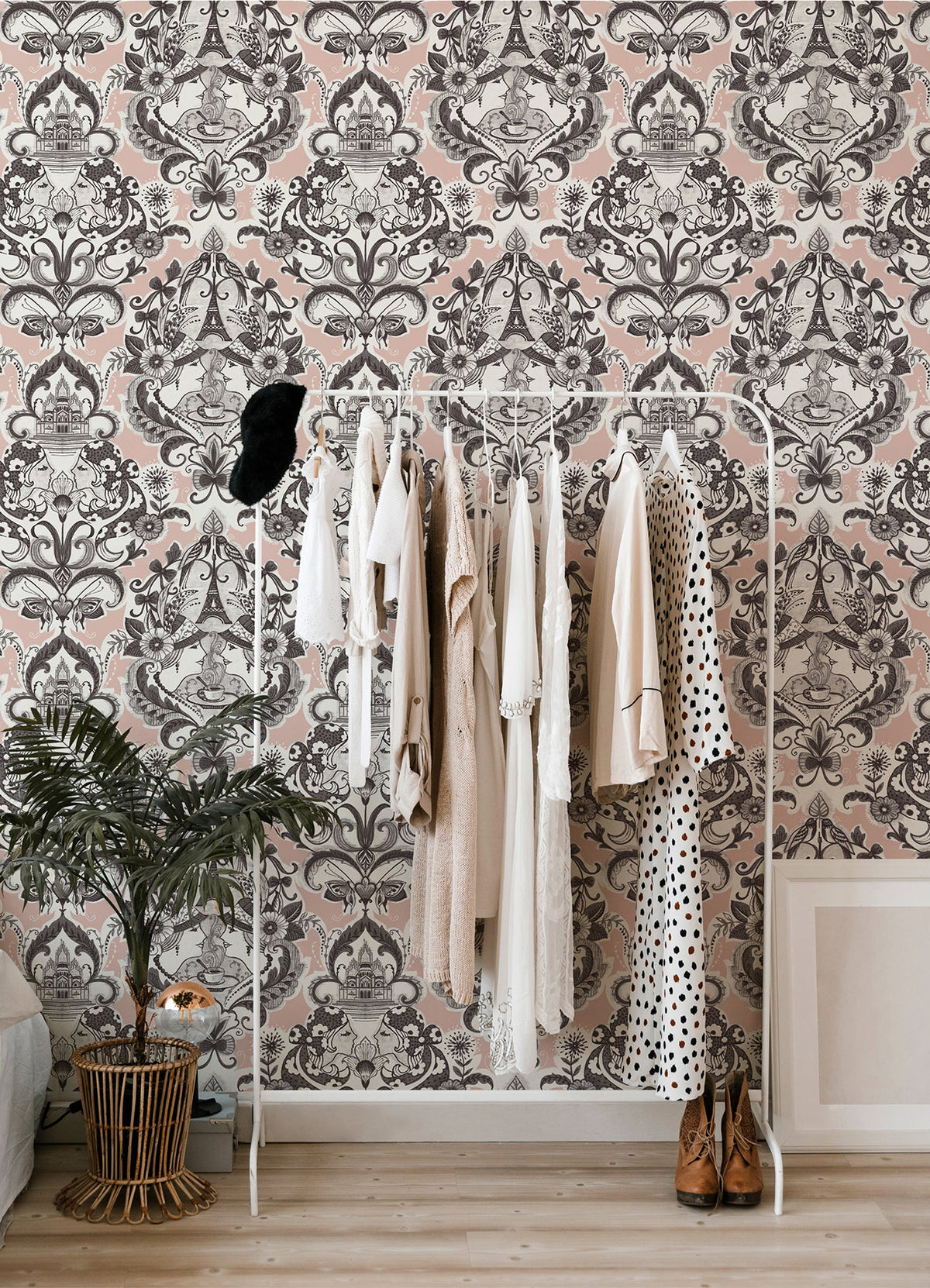 Sadie Parisian Damask Wallpaper