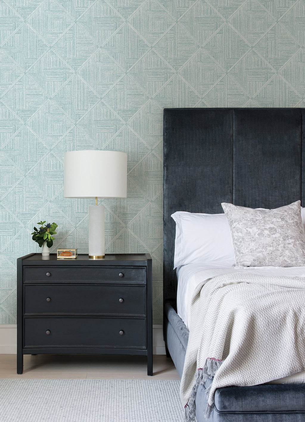 Cade Geometric Wallpaper