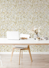 Load image into Gallery viewer, Leandra Floral TrailWallpaper