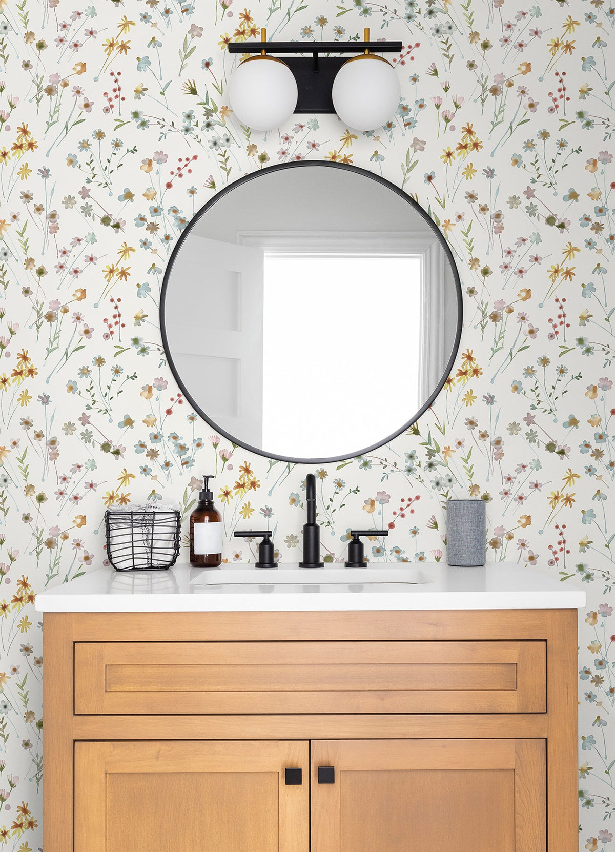 Heidi Watercolor Watercolor Florals Wallpaper