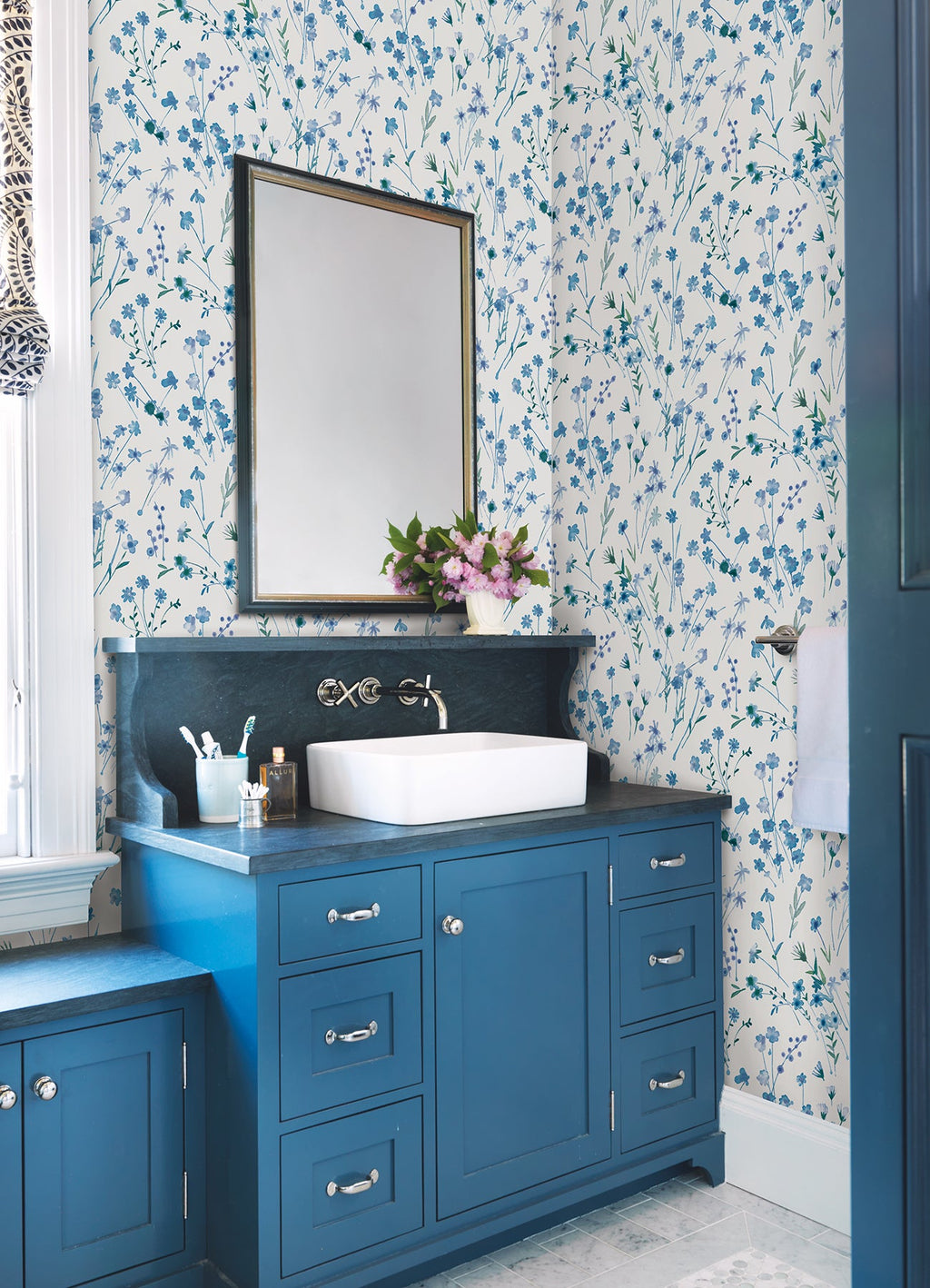 Heidi Watercolor Watercolor Florals Wallpaper