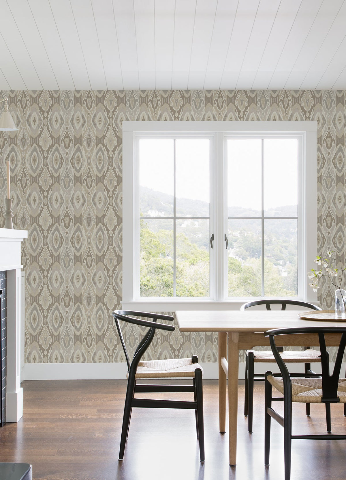 Villon Ikat Ikat Wallpaper