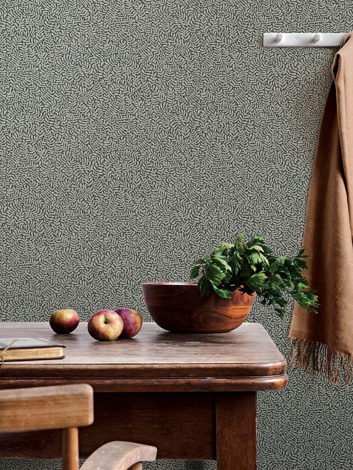 Anna Fern Trail Wallpaper