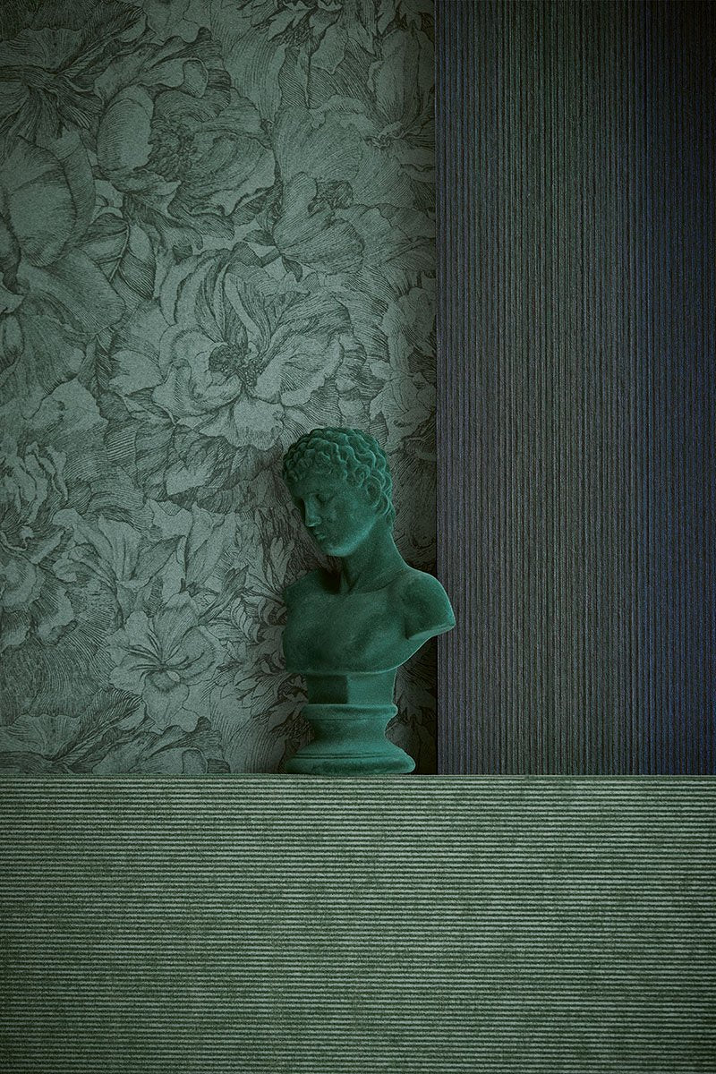 Leonardo Flock Stripe Wallpaper