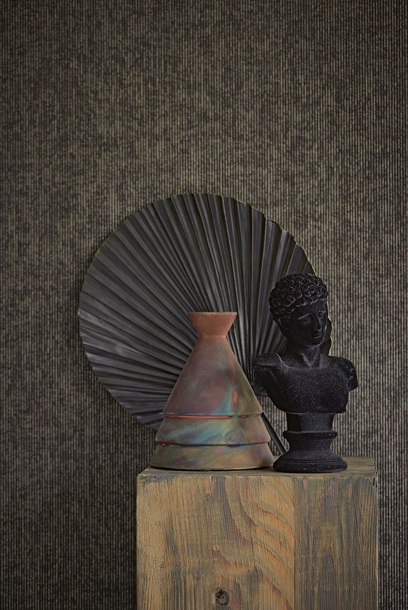 Leonardo Flock Stripe Wallpaper