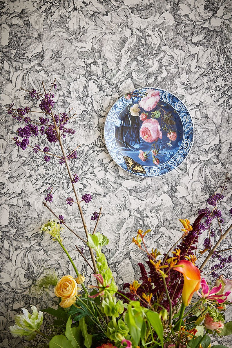 Auguste Floral Wallpaper