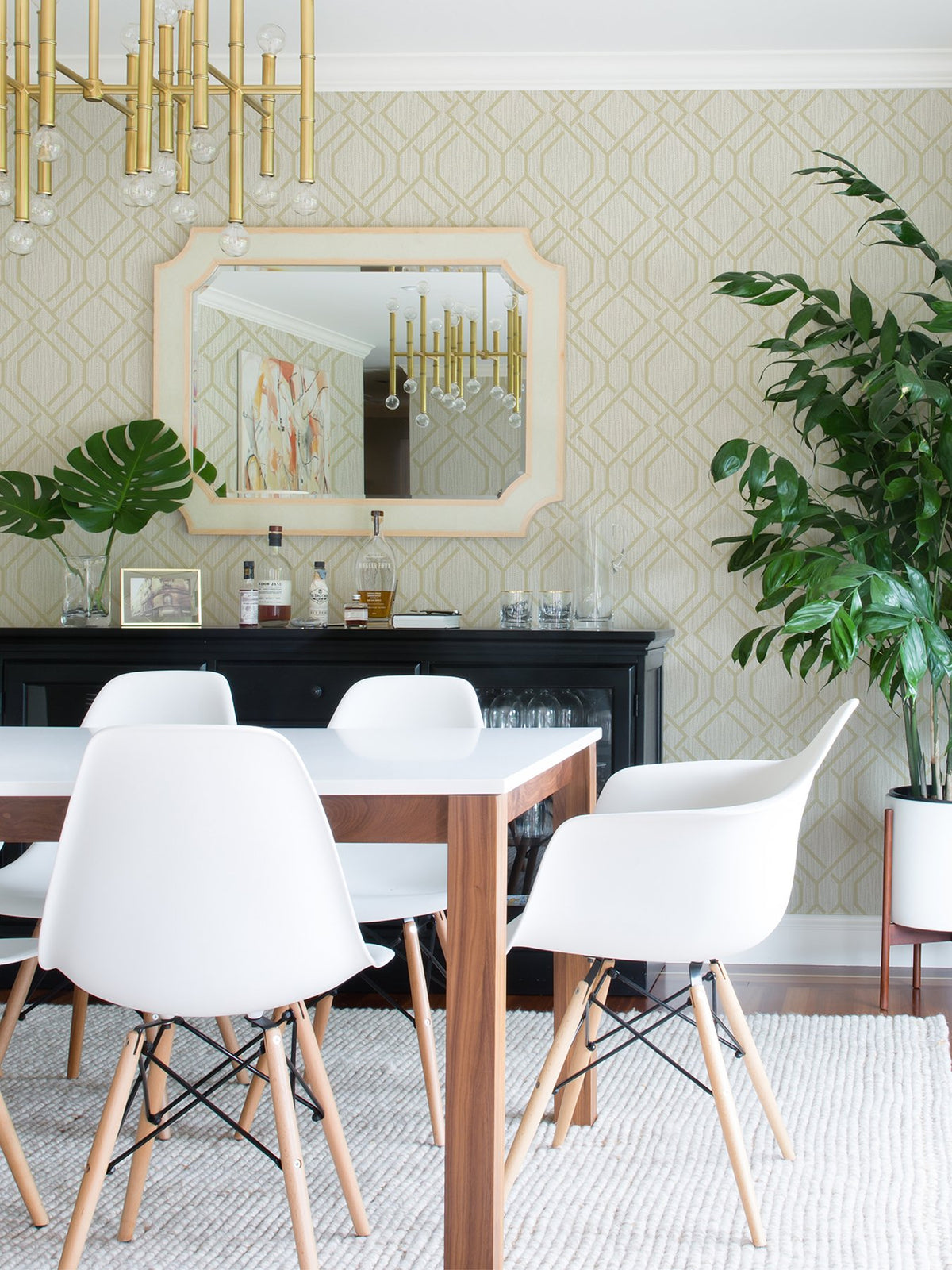 Frege Trellis Wallpaper