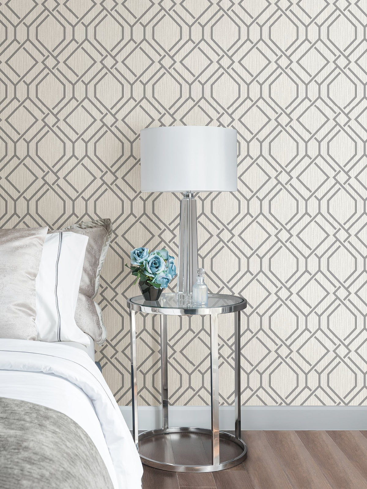 Frege Trellis Wallpaper