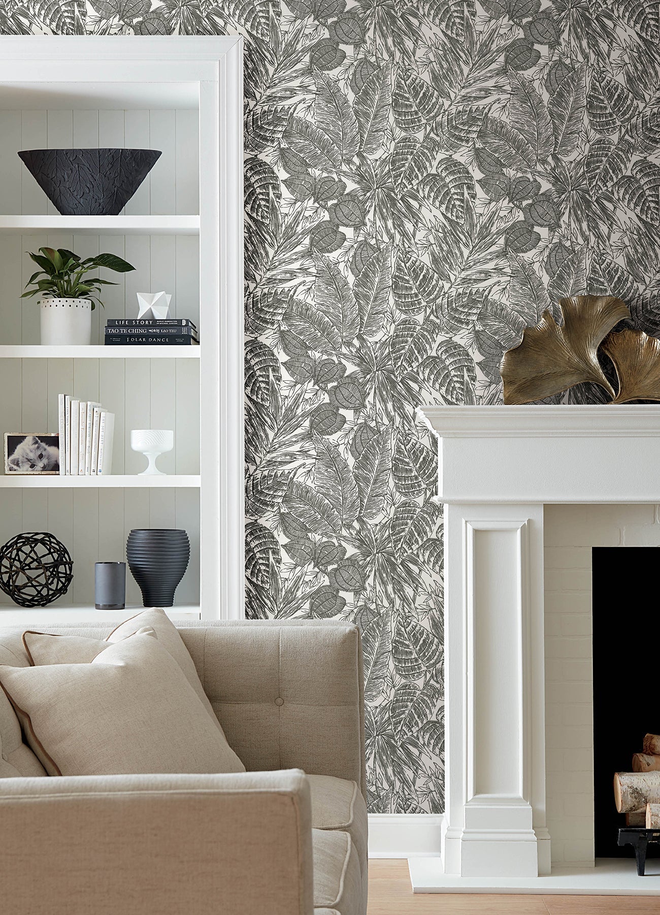 Brentwood Palm Leaves Wallpaper