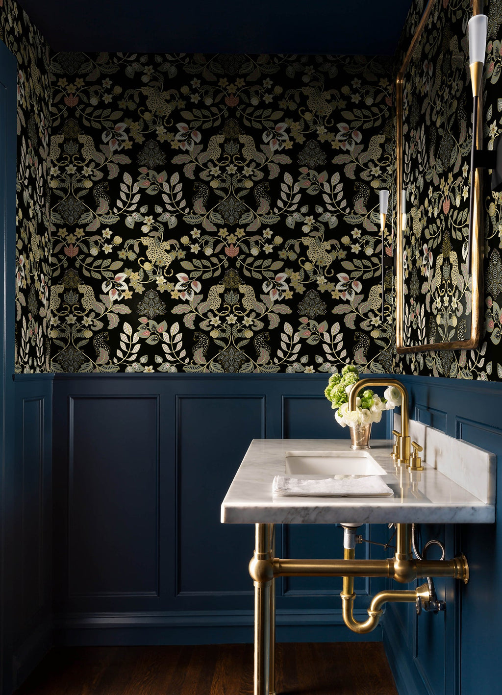Getty Jungle Damask Wallpaper