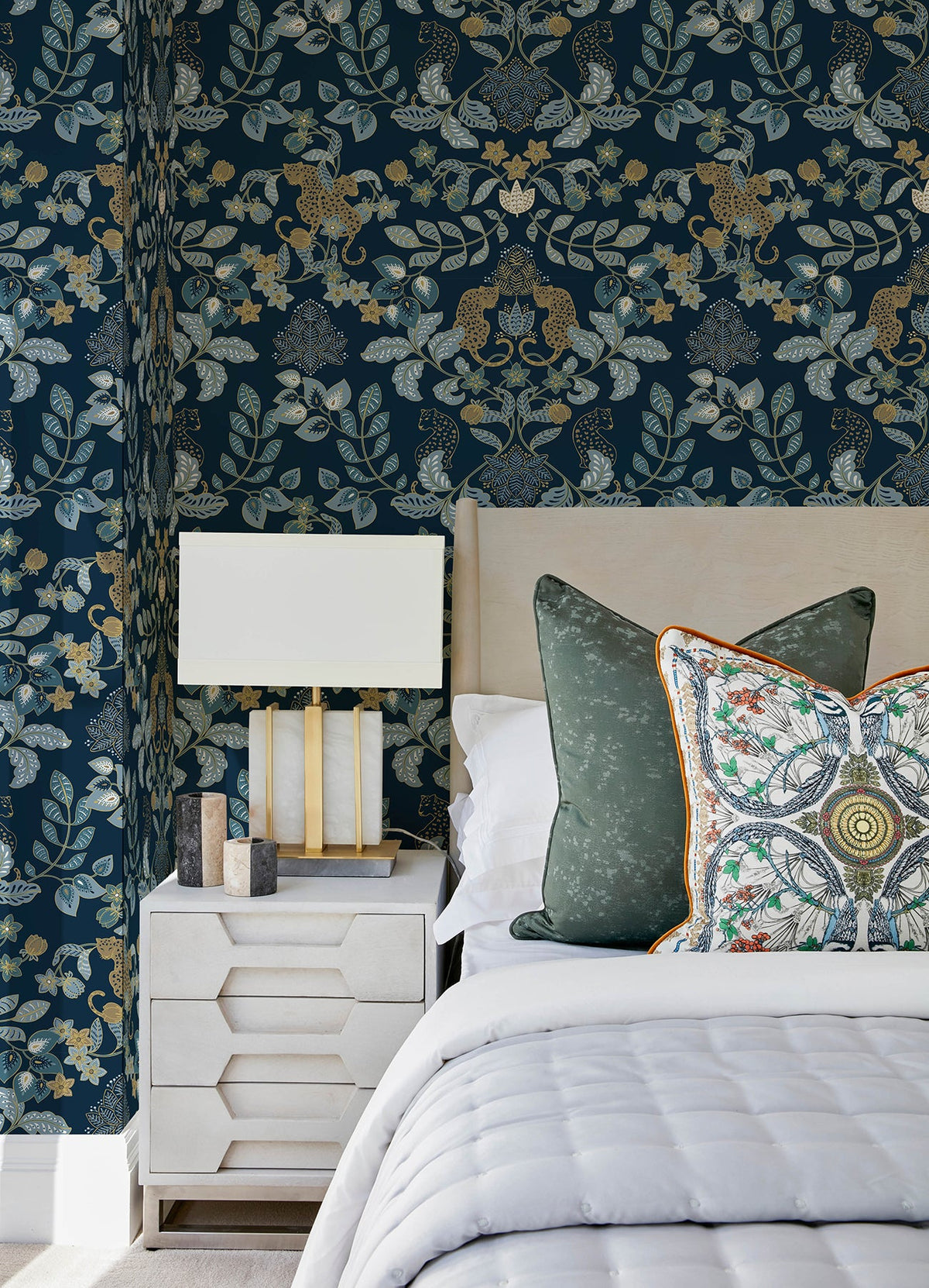 Getty Jungle Damask Wallpaper