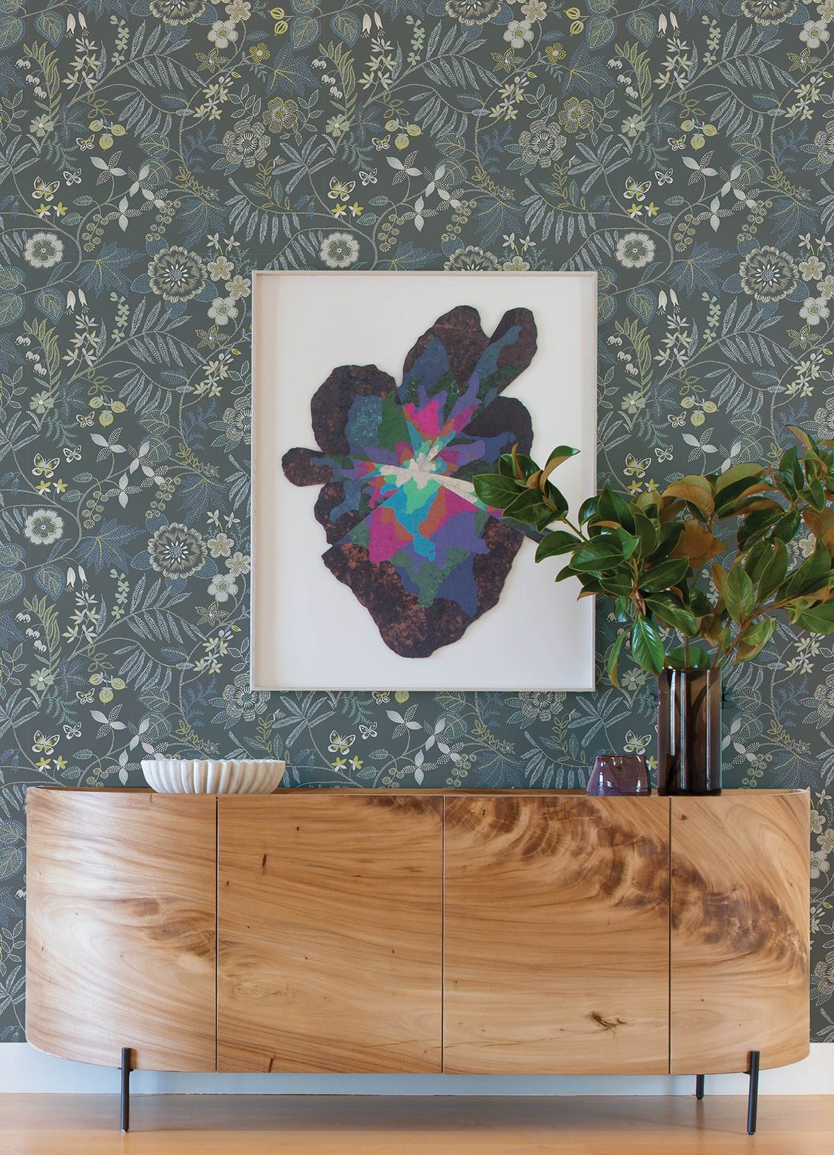 Marilyn Floral Trail Wallpaper