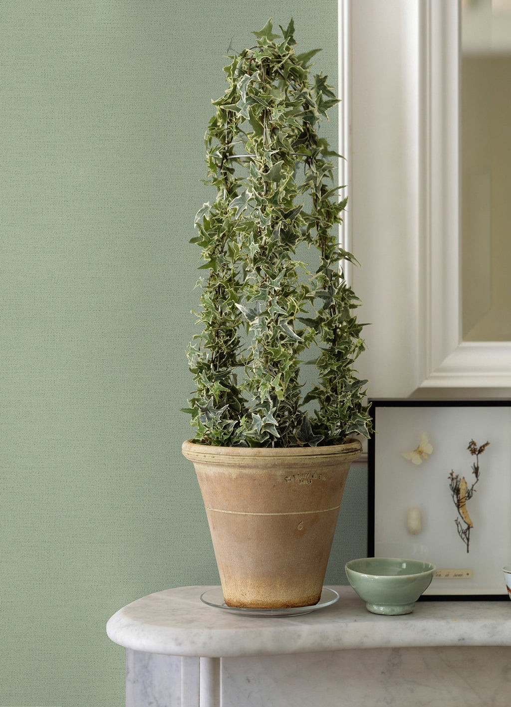 Fairlane Floral Wallpaper