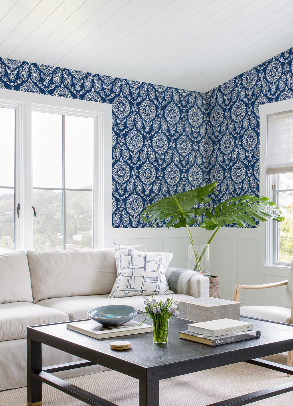 Helm Damask Floral Medallion Wallpaper