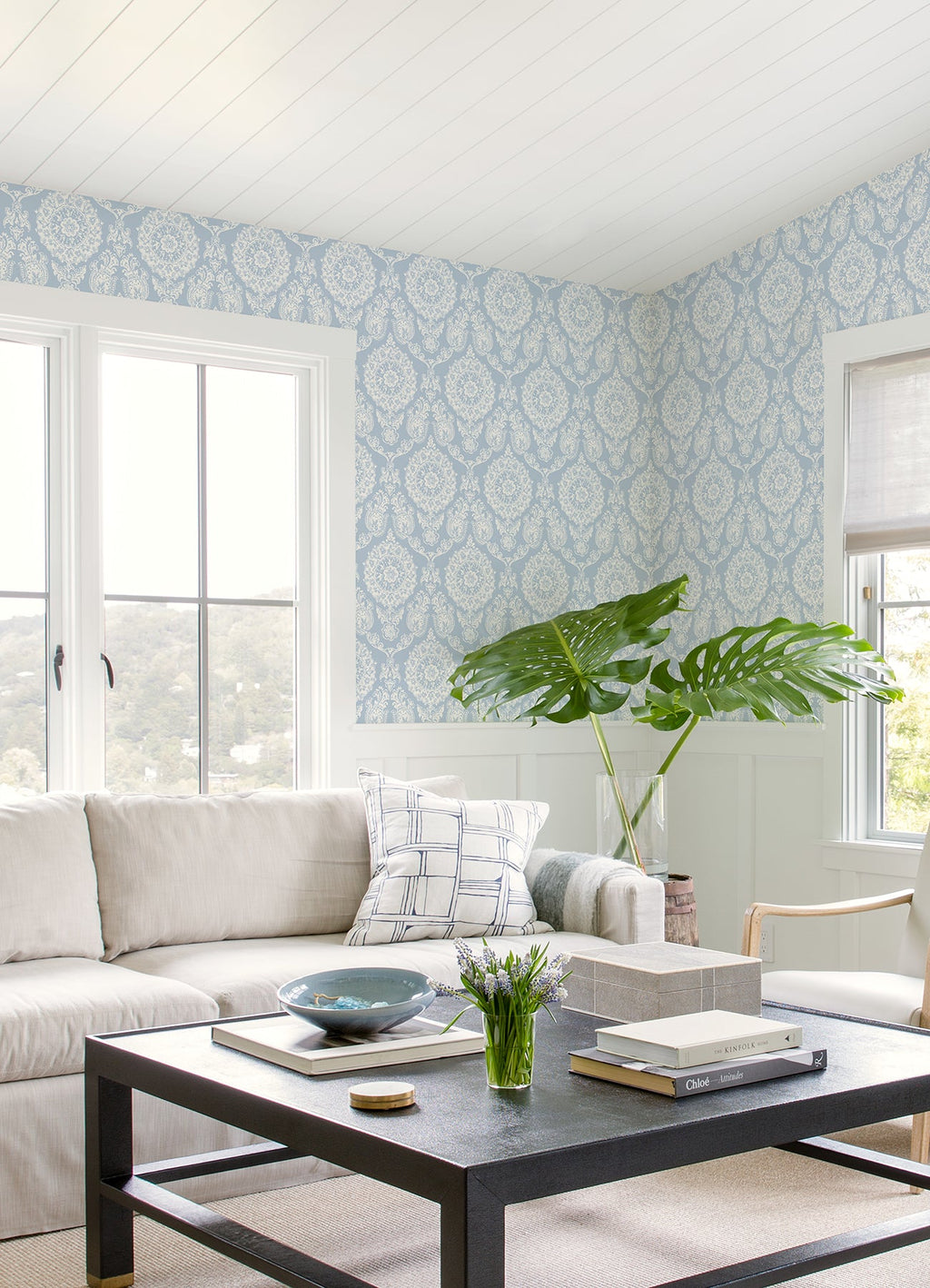 Helm Damask Floral Medallion Wallpaper