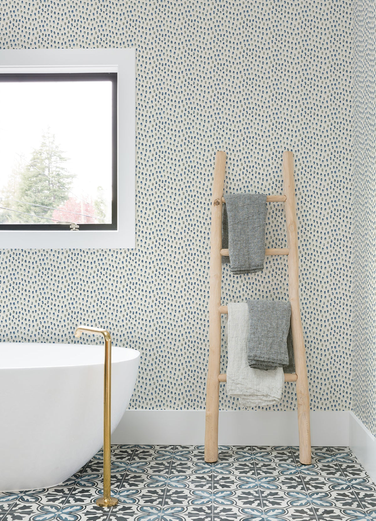 Sand Drips Painted Dots Wallpaper