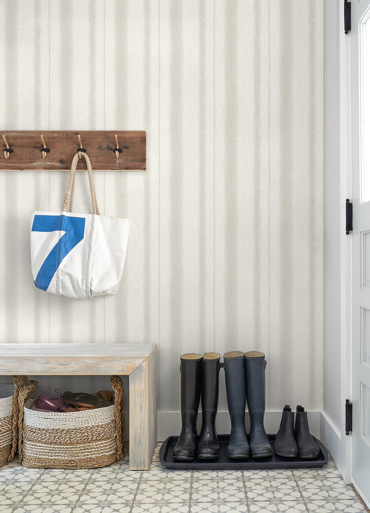 Alena Soft Stripe Wallpaper