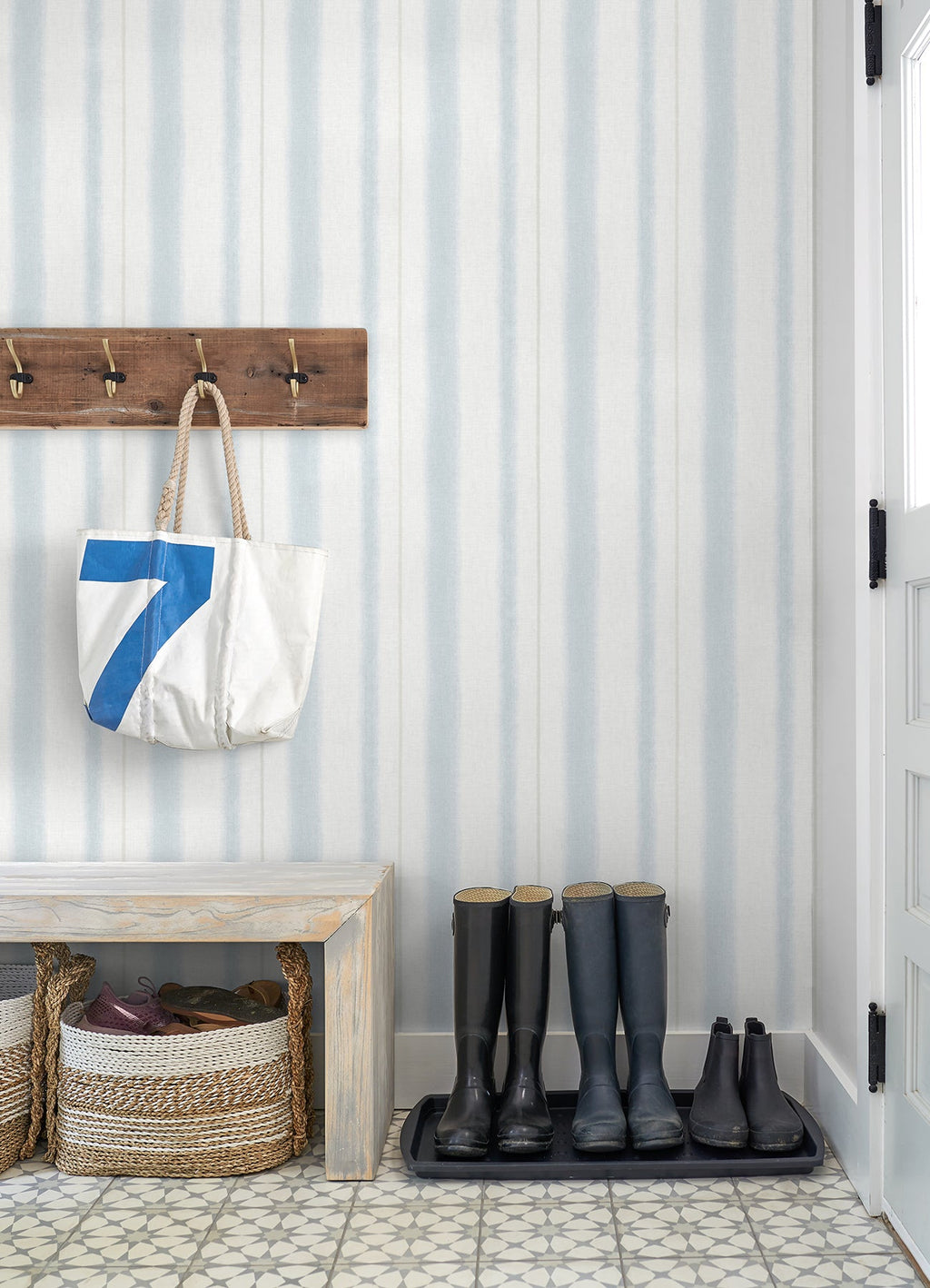 Alena Soft Stripe Wallpaper