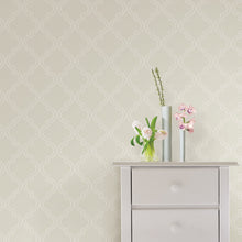 Load image into Gallery viewer, Taupe Quatrefoil Peel &amp; Stick Wallpaper