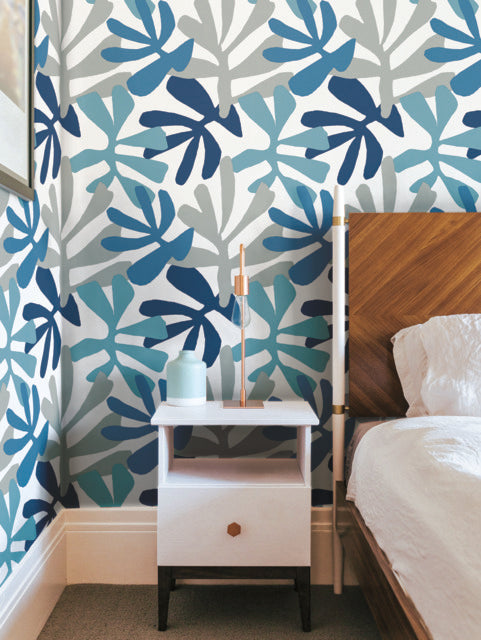 Kinetic Tropical Peel and Stick Wallpaper