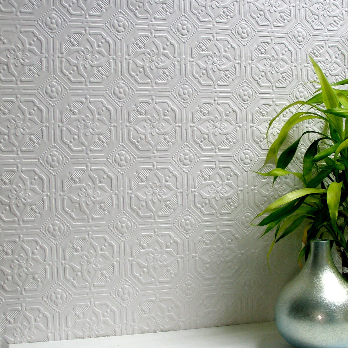 Anaglypta paintable wallpaper