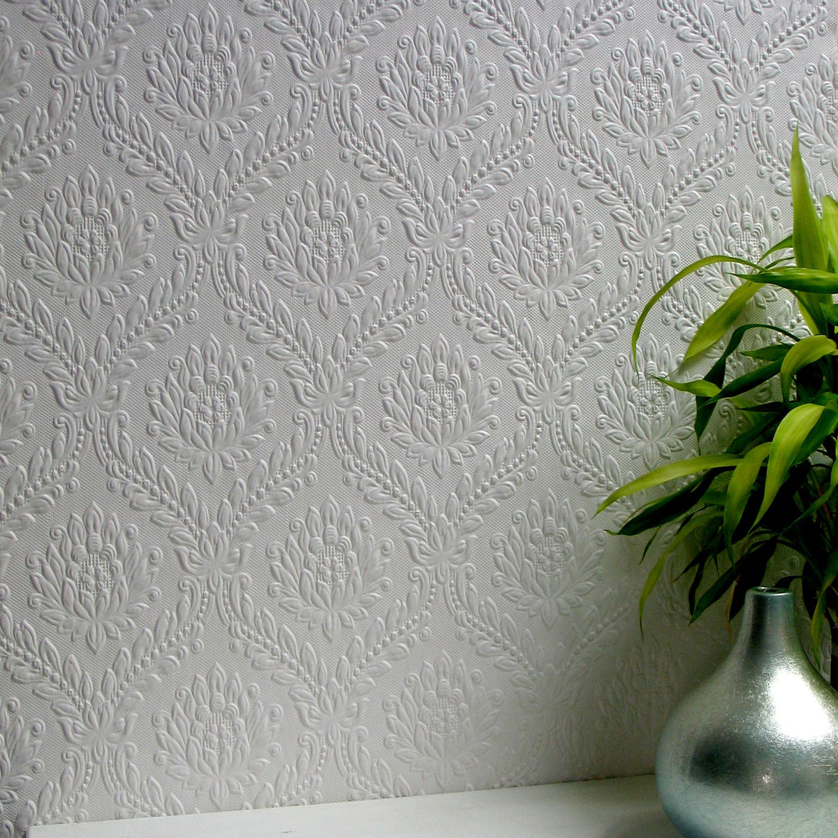 Anaglypta paintable wallpaper