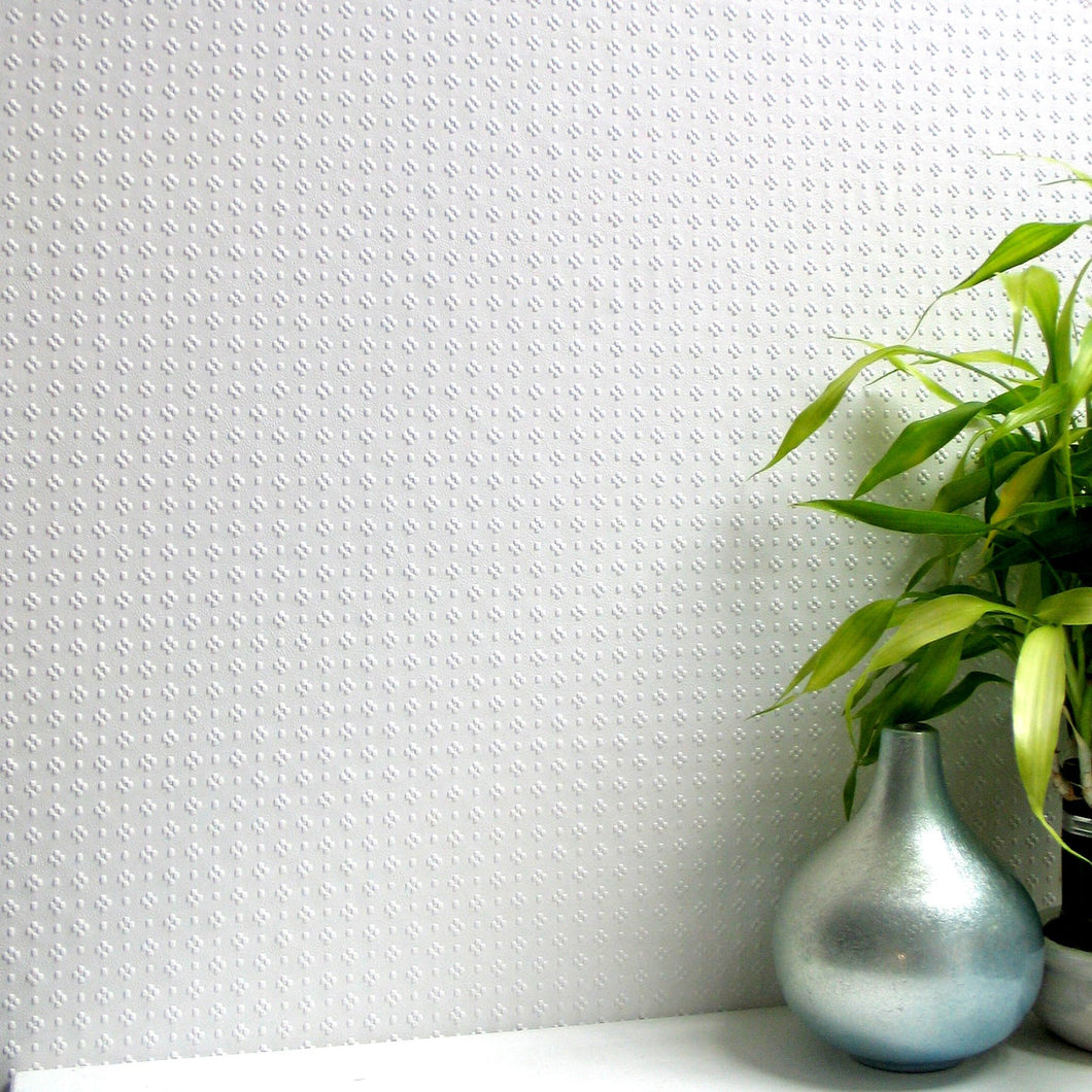 Anaglypta paintable wallpaper