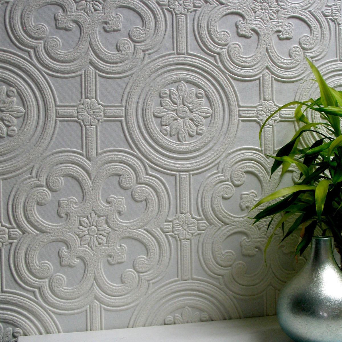 Anaglypta paintable wallpaper