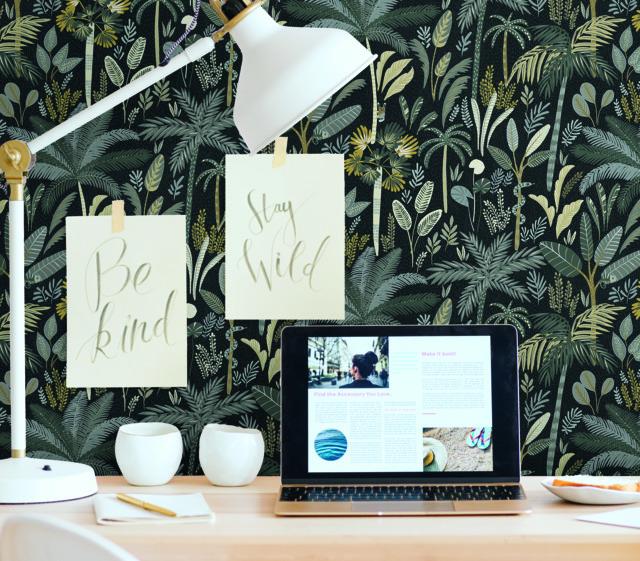 TROPICAL EDEN PEEL & STICK WALLPAPER