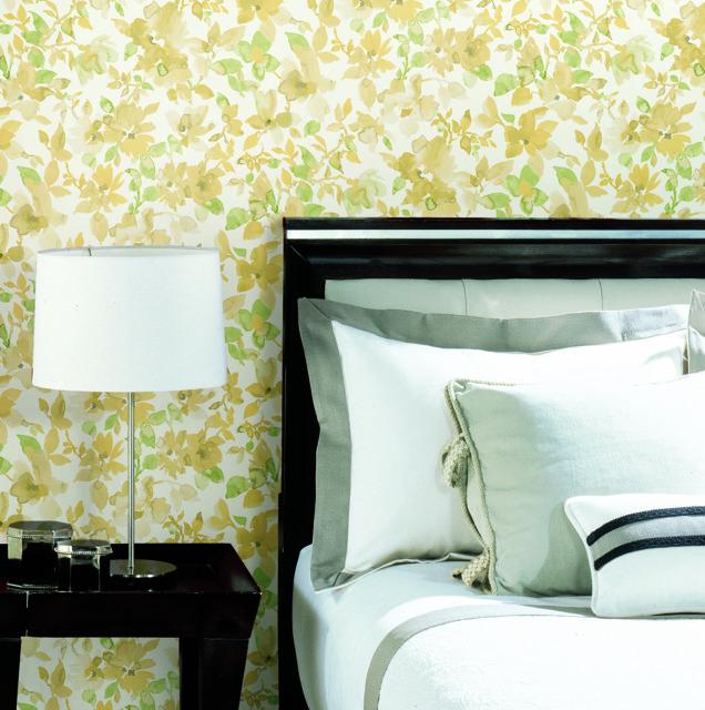 WATERCOLOR FLORAL PEEL & STICK WALLPAPER