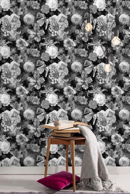 VINTAGE FLORAL BLOOMS PEEL & STICK WALLPAPER