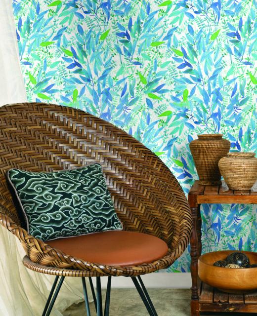 WATERCOLOR LEAVES PEEL & STICK WALLPAPER